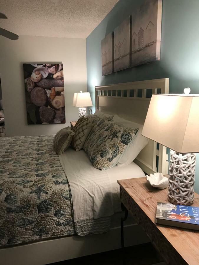 180 Ocean Hibiscus Drive Βίλα Butler Beach Εξωτερικό φωτογραφία